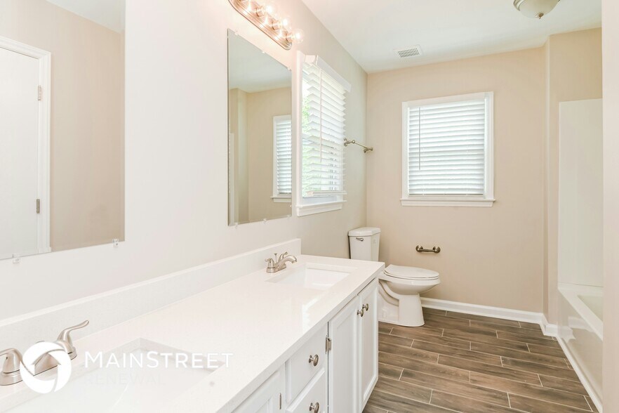 Building Photo - 5311 Caradon Dr