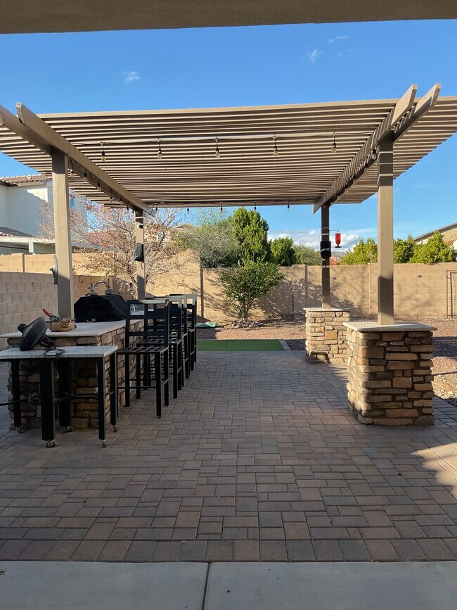 Building Photo - 20466 W Legend Trail