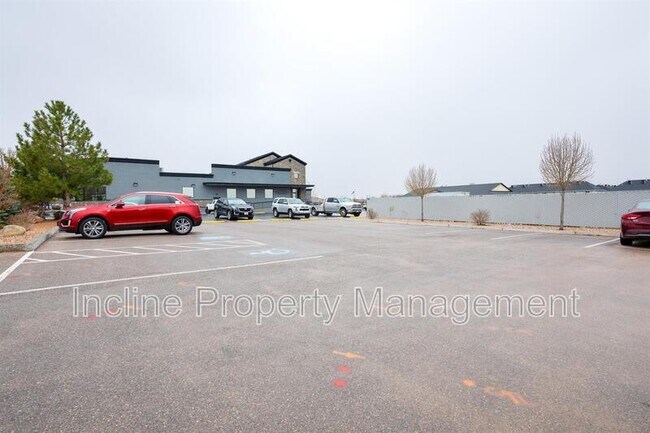 Building Photo - 1389 Northfield Rd