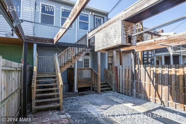 Building Photo - 1541 3rd St NW