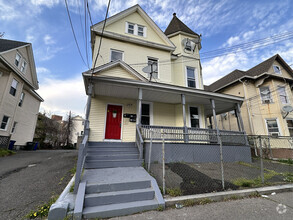 Building Photo - 78 Sanford Ave