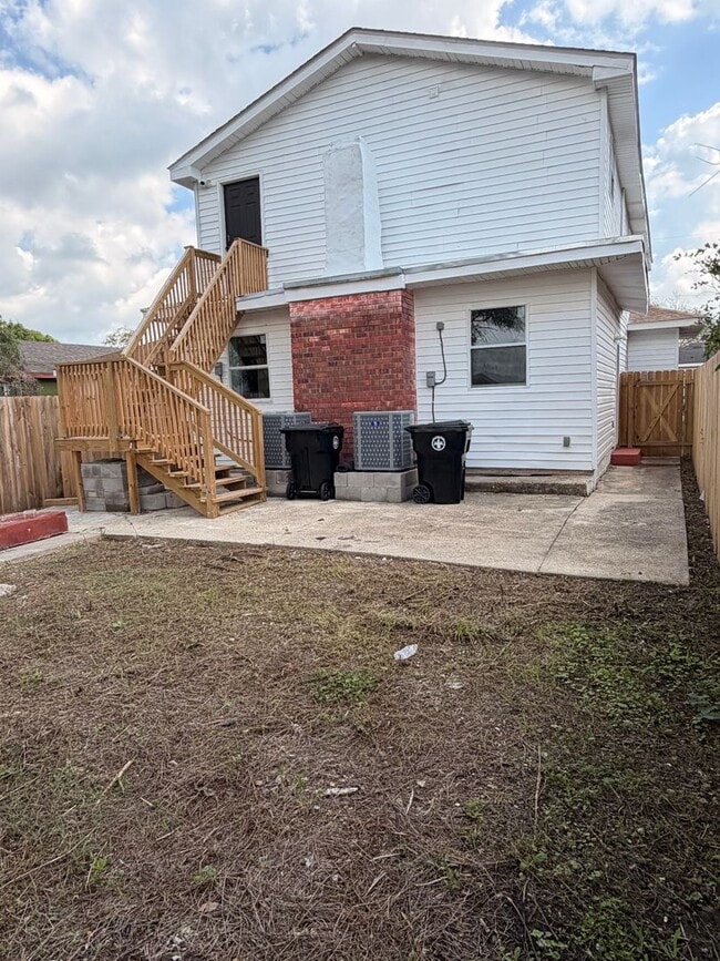 Building Photo - 4210 Alfred St