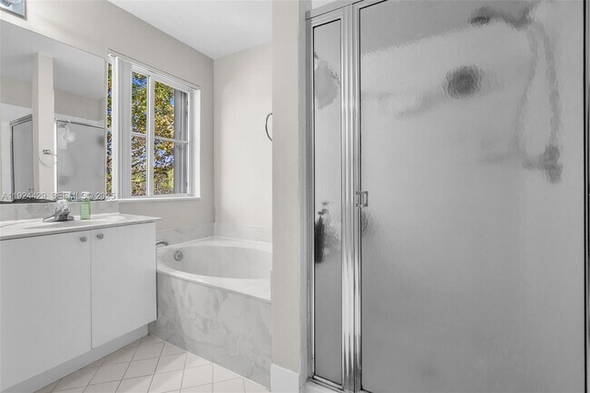 Building Photo - 1058 Tupelo Way