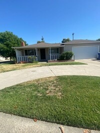 Building Photo - Atwater Central location near Shopping and...