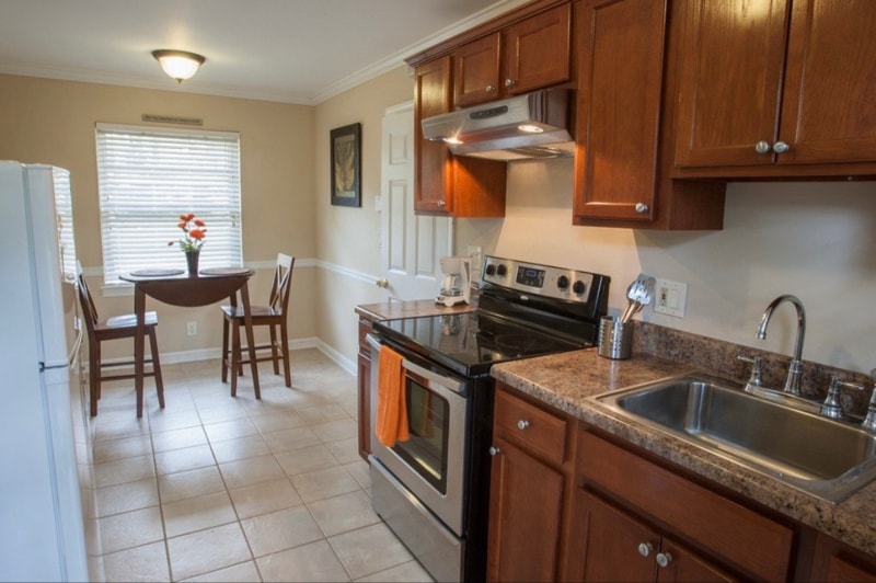 Building Photo - 1915 Walker Ave