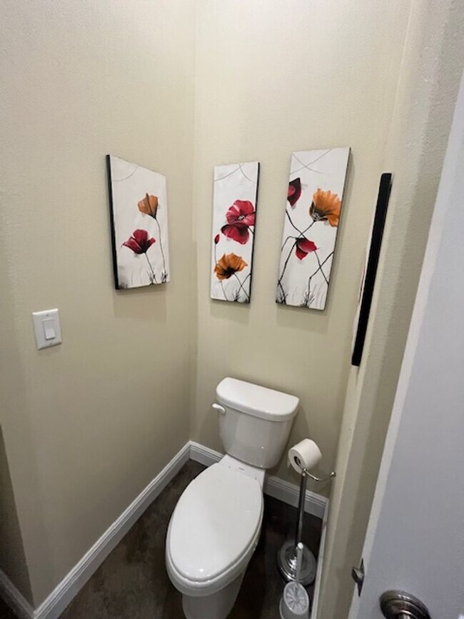 Building Photo - Peaceful Ocala Countryside Retreat – Close to WEC