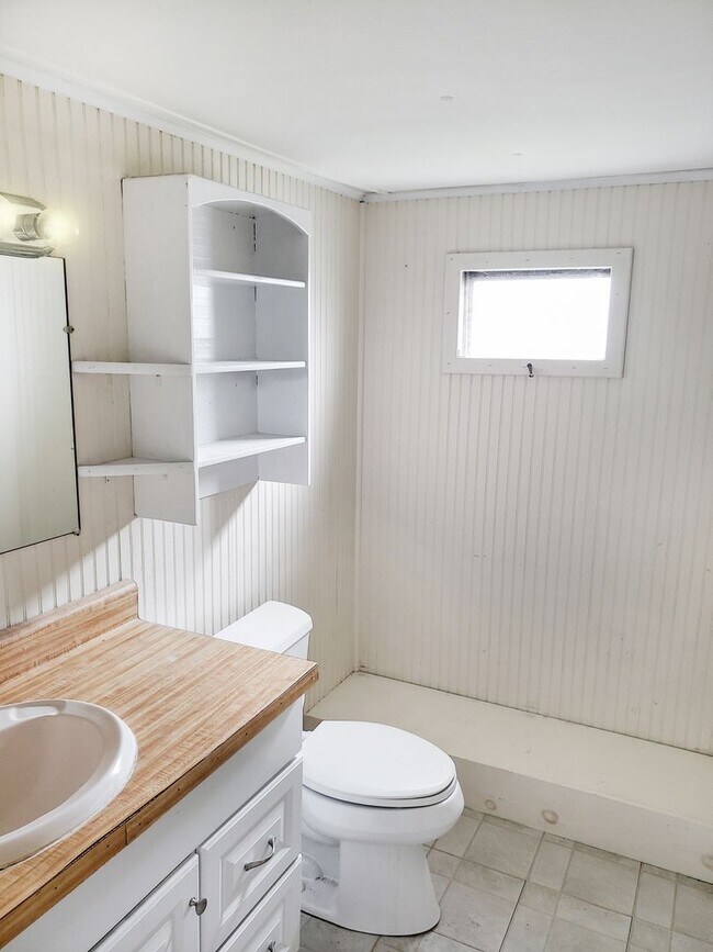 Building Photo - 2BR 1BA Home For Rent $1,826.83