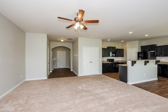 Building Photo - 1108 Black Diamond Dr