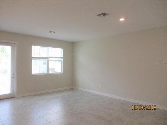 Building Photo - 2904 Sentence St