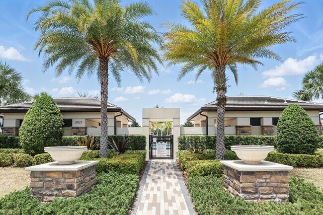 Building Photo - 9820 Bucklow Hill Dr