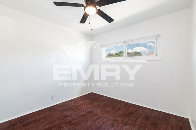 Building Photo - 5228 Repetto Ave