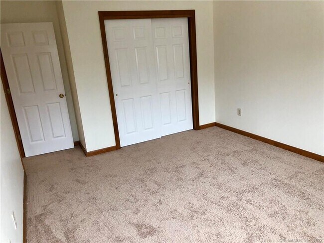 Building Photo - 1101 Mill Pond Dr
