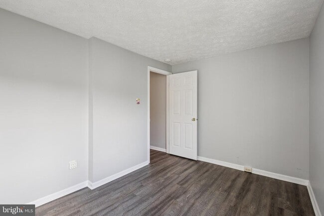 Building Photo - 8549 Blackfoot Ct