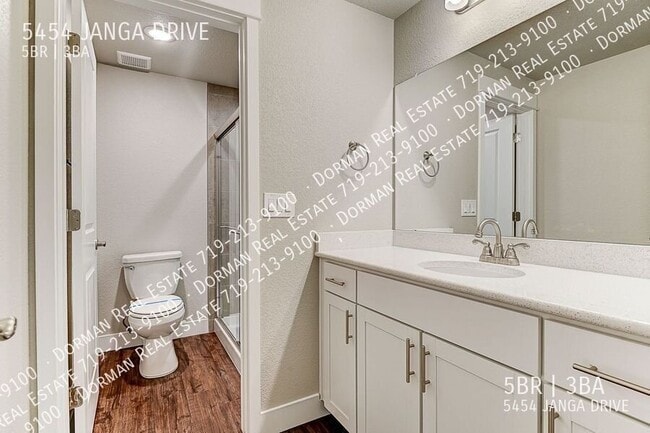 Building Photo - 5454 Janga Dr