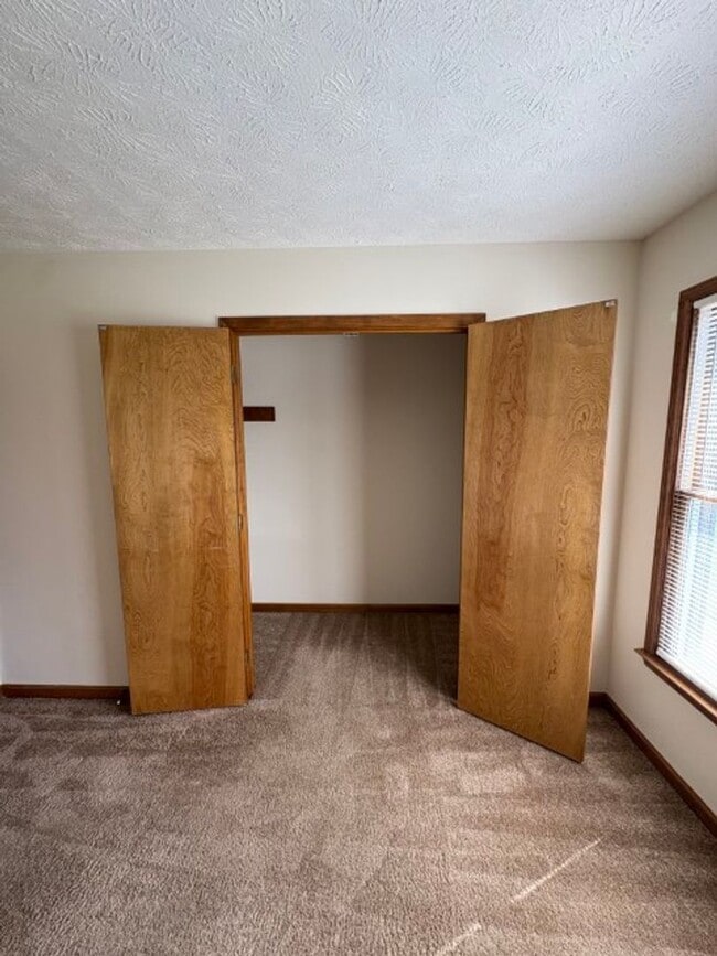 Building Photo - 2 Bedroom 2 Bathroom Duplex Available in H...
