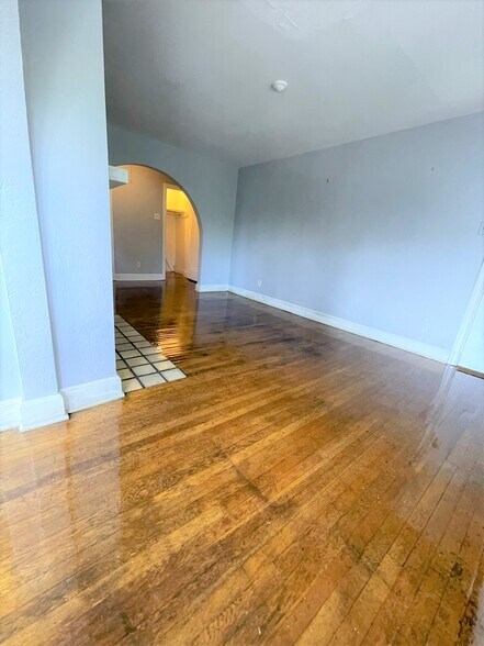 Building Photo - 6532 Wilkins Ave