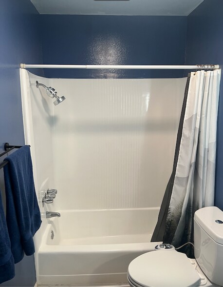 Primary Photo - 812 Coriander Dr