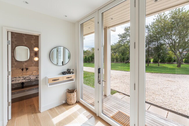 Building Photo - 610 Wildberry Ln