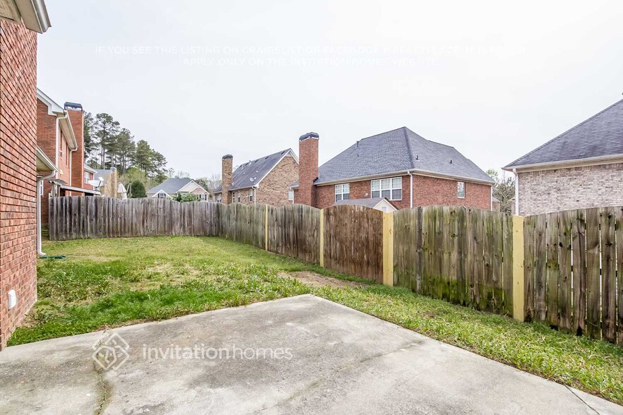 Building Photo - 969 Park Knoll Ct NE