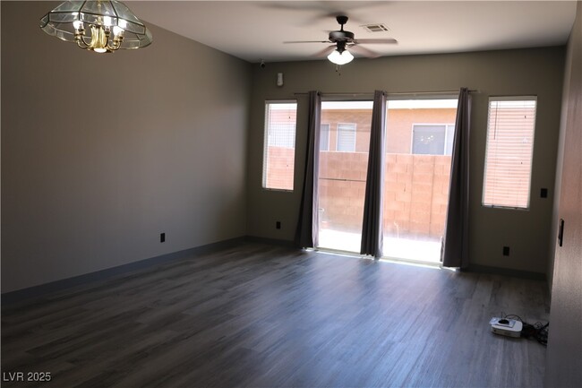 Building Photo - 2841 Dunstan Way