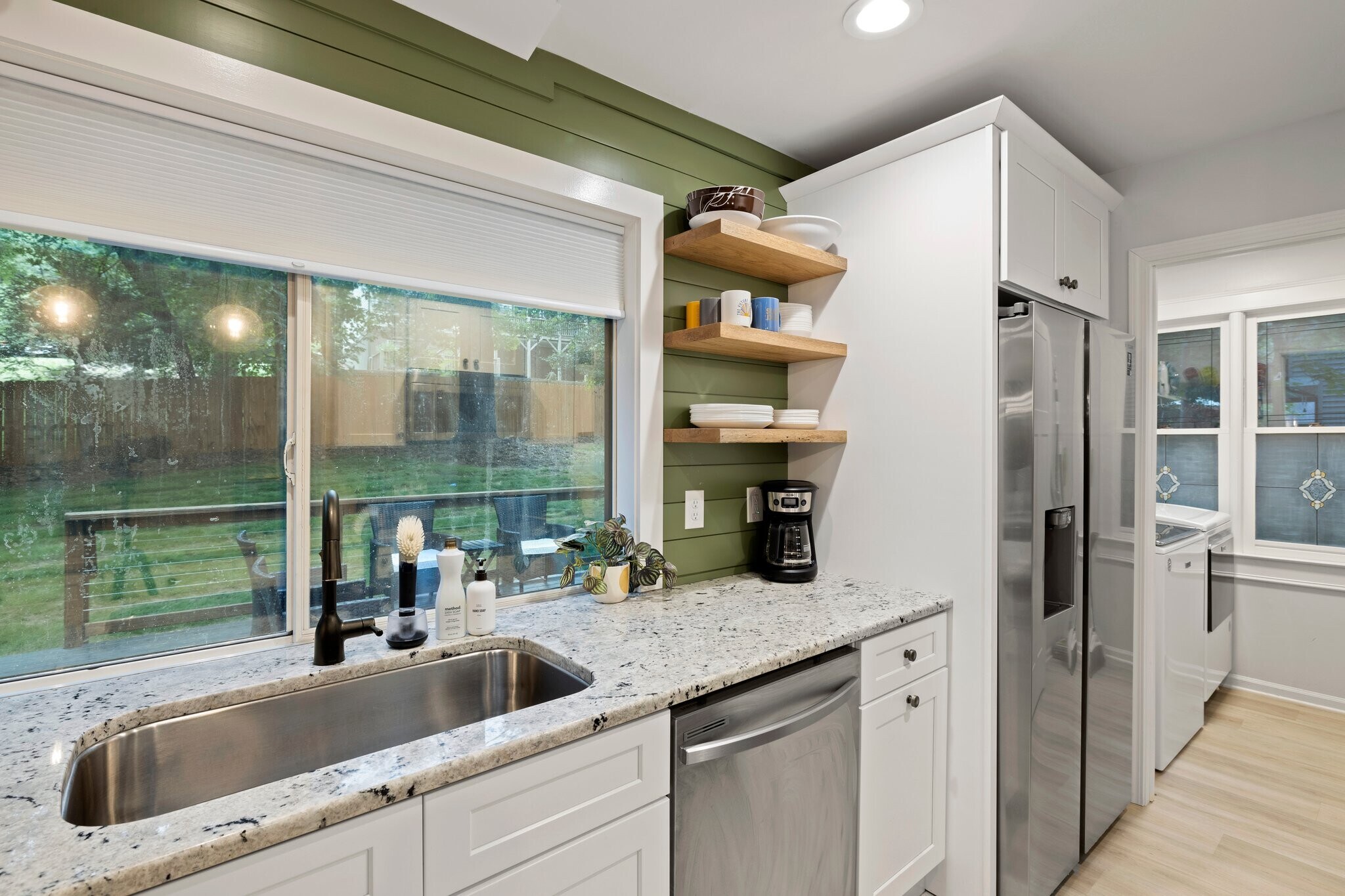 Building Photo - 14 Wildwood Cir