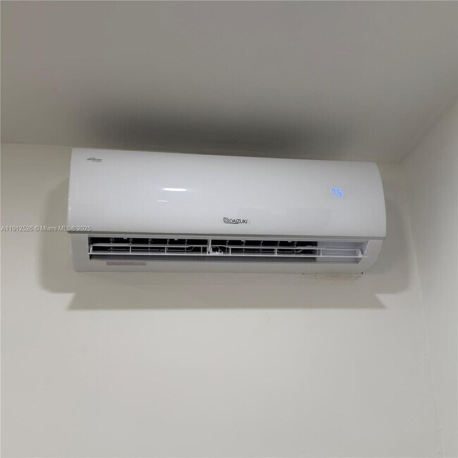 Building Photo - 1850 SW 73rd Court Rd