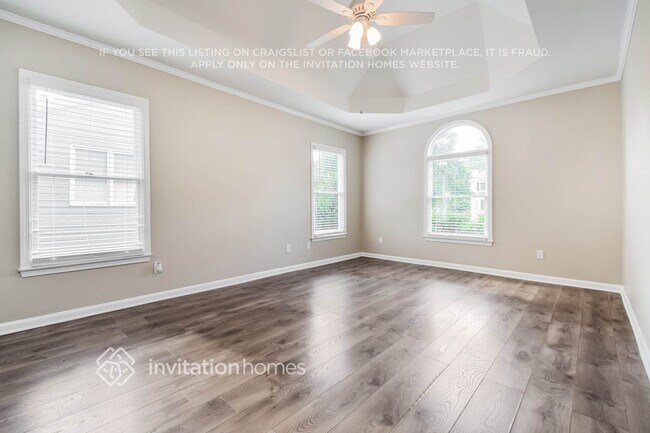 Building Photo - 1205 River Overlook Dr NW