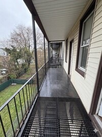 Building Photo - 154 Taylor St