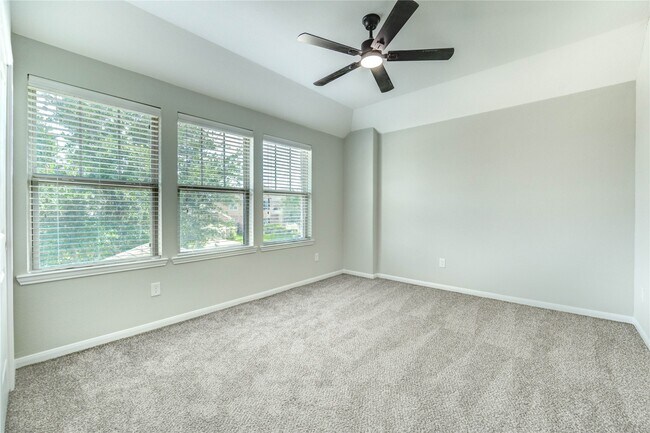 Building Photo - 5435 Baronet Dr