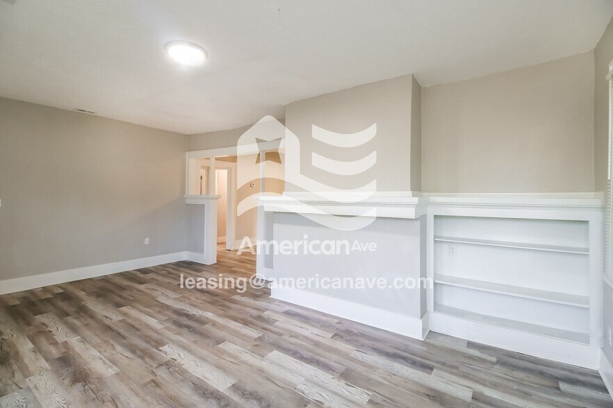 Building Photo - 1820 NW 14th St