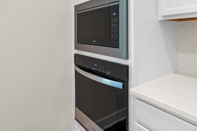 Building Photo - 489 Caiden Dr