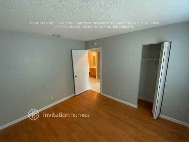 Building Photo - 5885 Eddy Ct