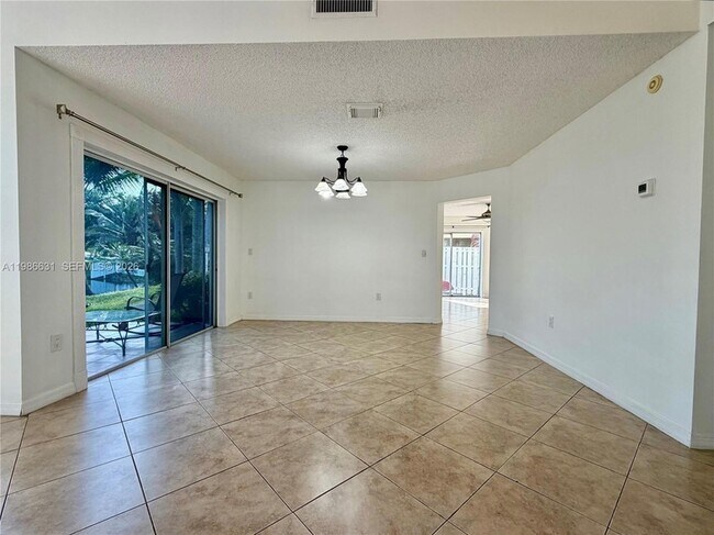 Building Photo - 12619 NW 11th Pl