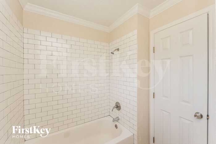 Building Photo - 5447 Timpani Dr