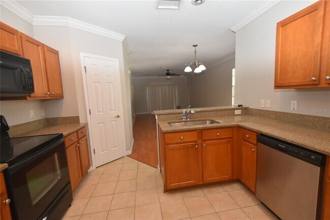 Building Photo - 4901 Elizabeth Anne Cir