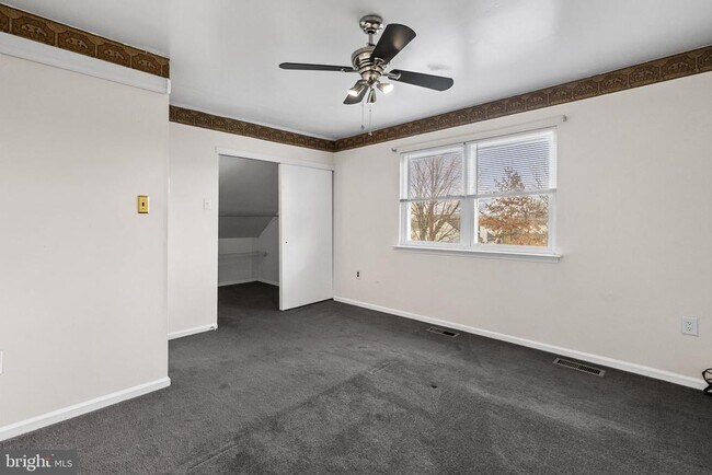 Building Photo - 2673 Jean Dr