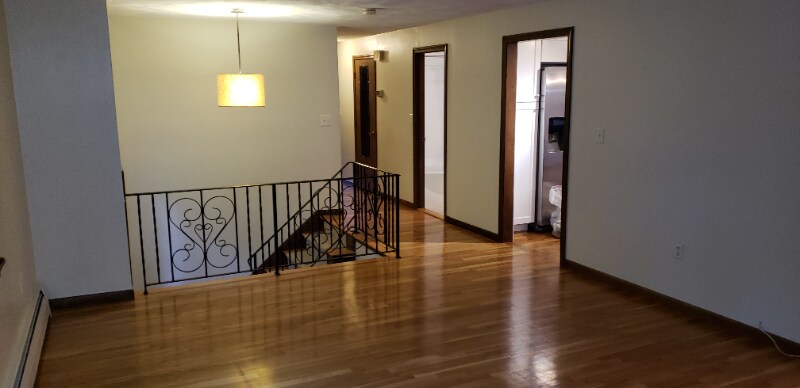 Building Photo - 1 Cardinal Ln