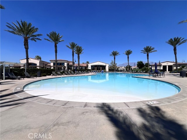 Building Photo - 4646 S Amherst Privado