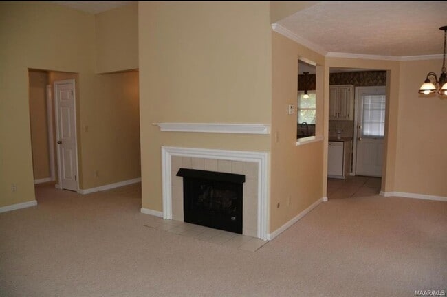 Building Photo - 1952 Woodrun Dr