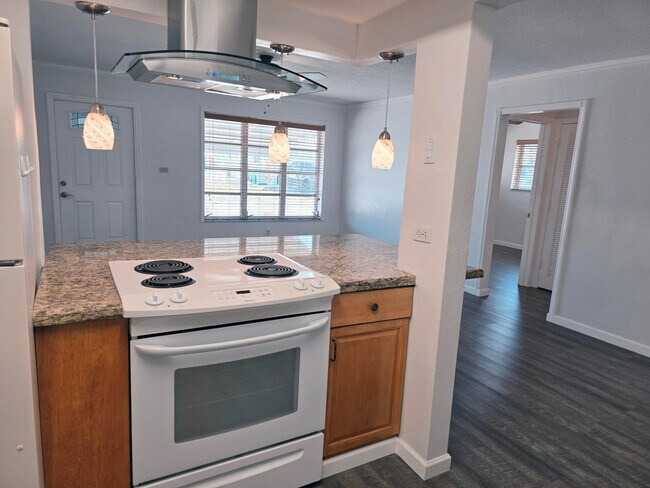 Building Photo - 5713 NW 65th Terrace