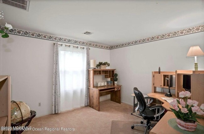 Building Photo - 5 Shepherds Way