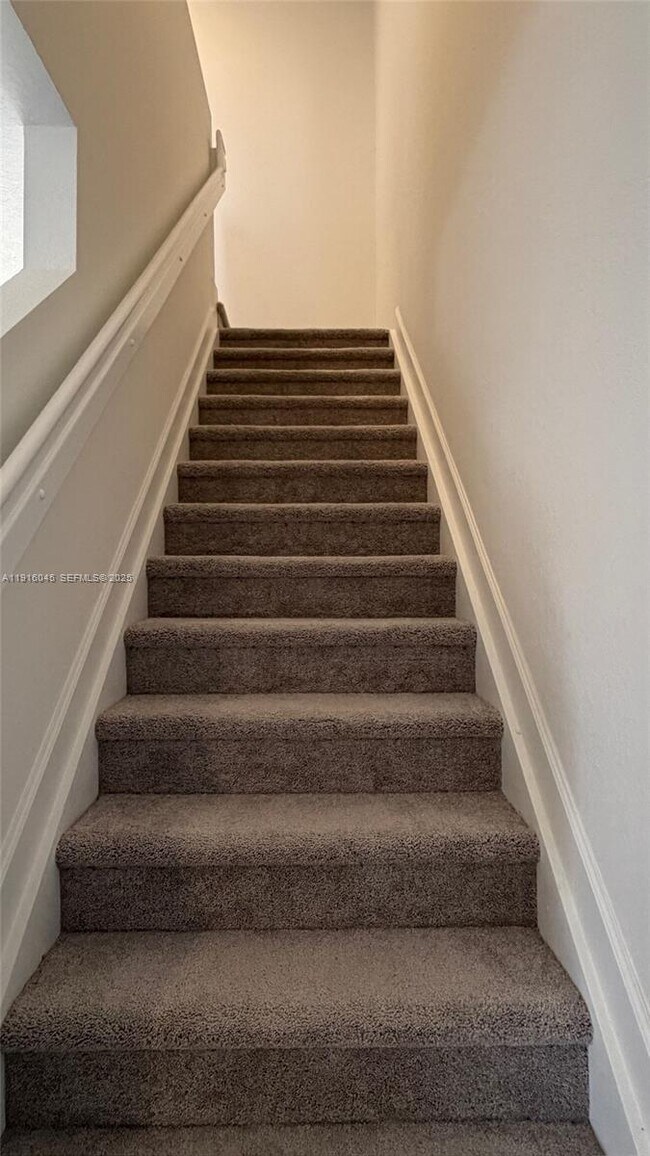 Building Photo - 15616 SW 276th Terrace