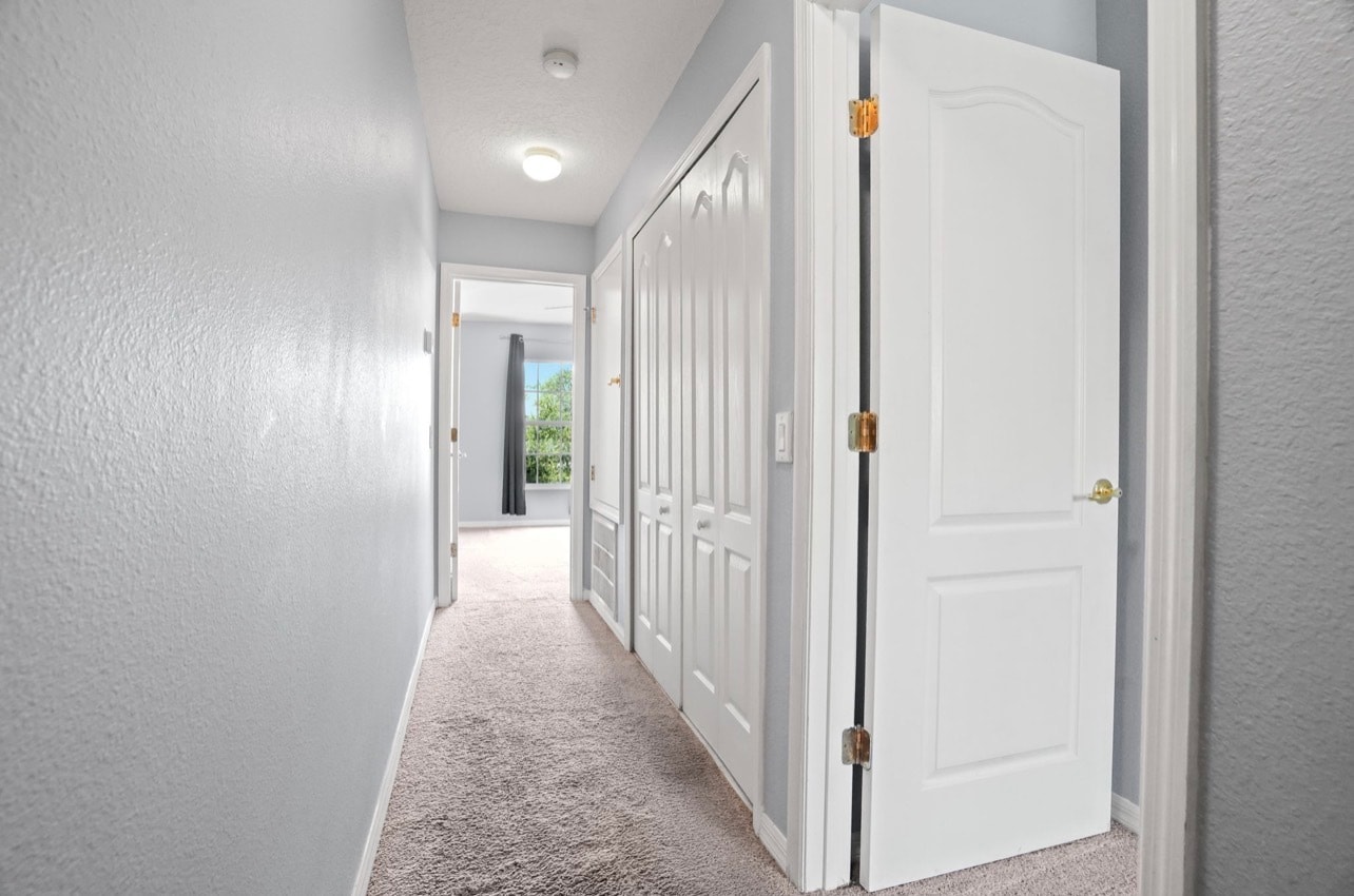 Building Photo - 13137 Kings Crossing Dr