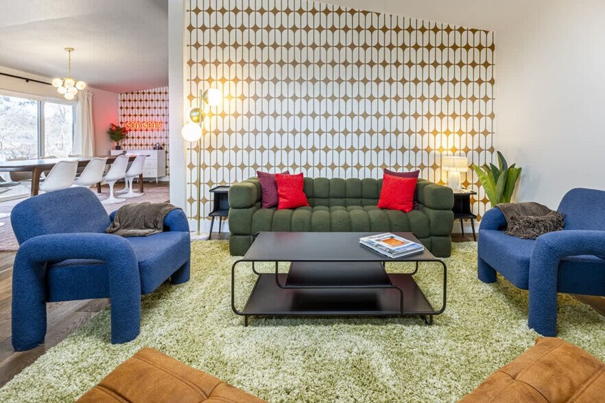 Building Photo - 12080 W 32nd Dr