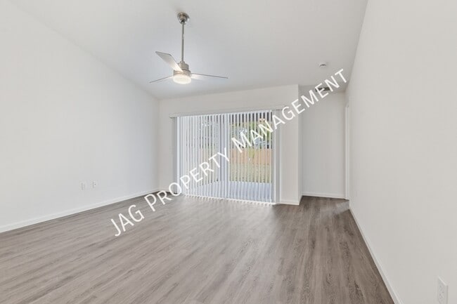 Building Photo - 271 Christensen Ave SE