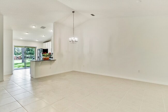 Building Photo - 22 Slumberland Path