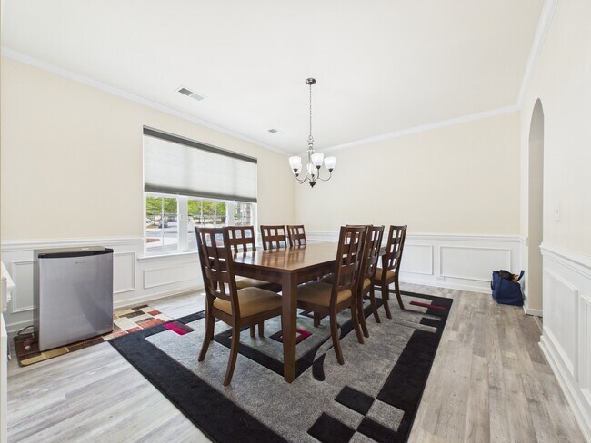 Building Photo - 1379 Corey Cabin Ct