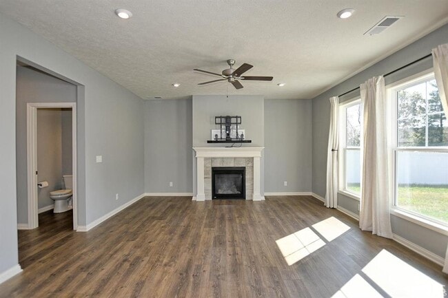 Building Photo - 11134 Ensle Dr