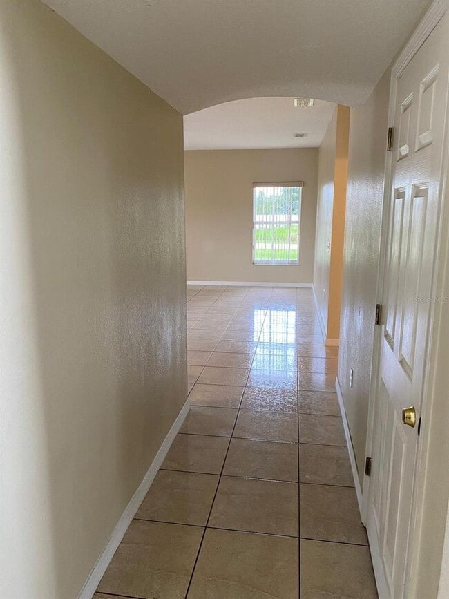 Building Photo - 2299 Rock Dr