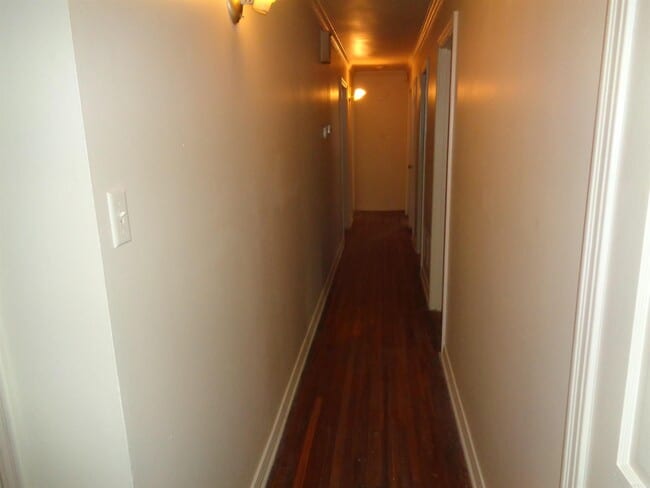 Building Photo - 9209 Clover Hl Rd